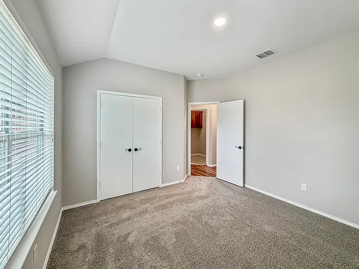 1072 Aviary Dr — Photo 14