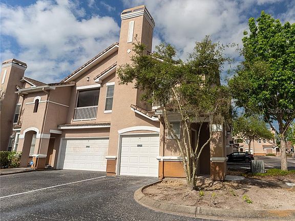 2nd image of 10541 Villa View Cir