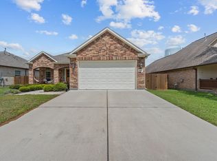 1302 Lake Mija Ct, Seabrook, TX 77586