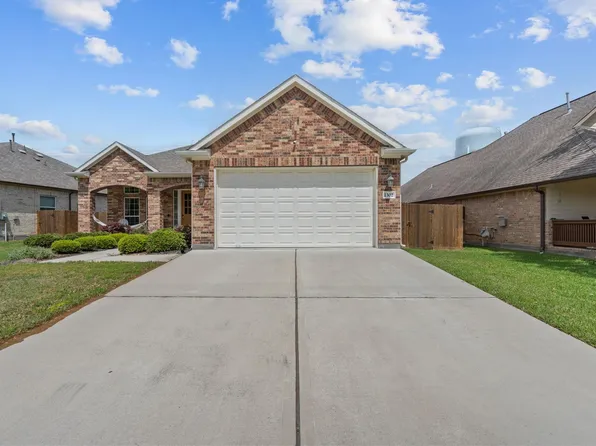1302 Lake Mija Ct, Seabrook, TX 77586
