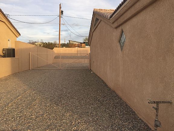 5th image of 1390 Tanqueray Dr