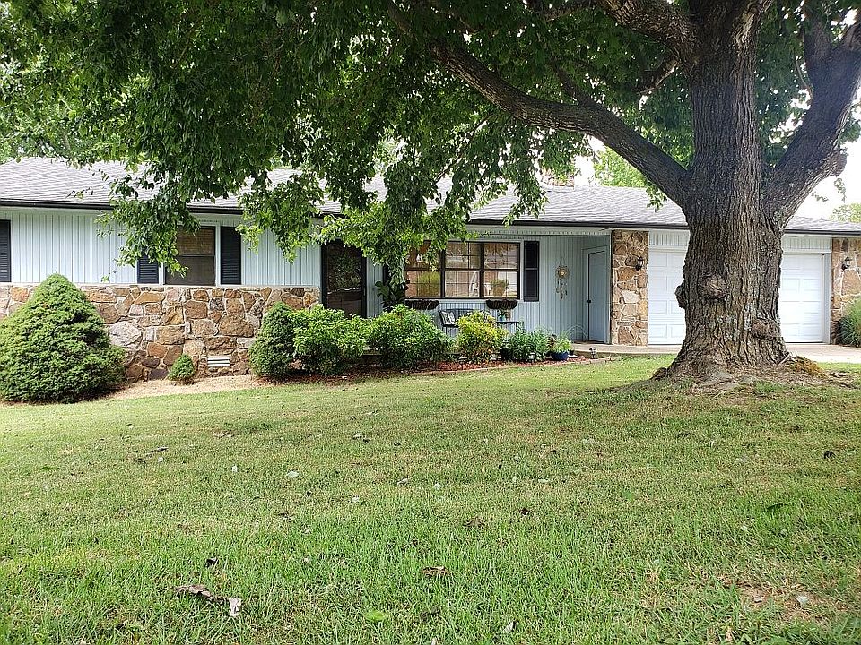 1st image of 108 Parkview Dr