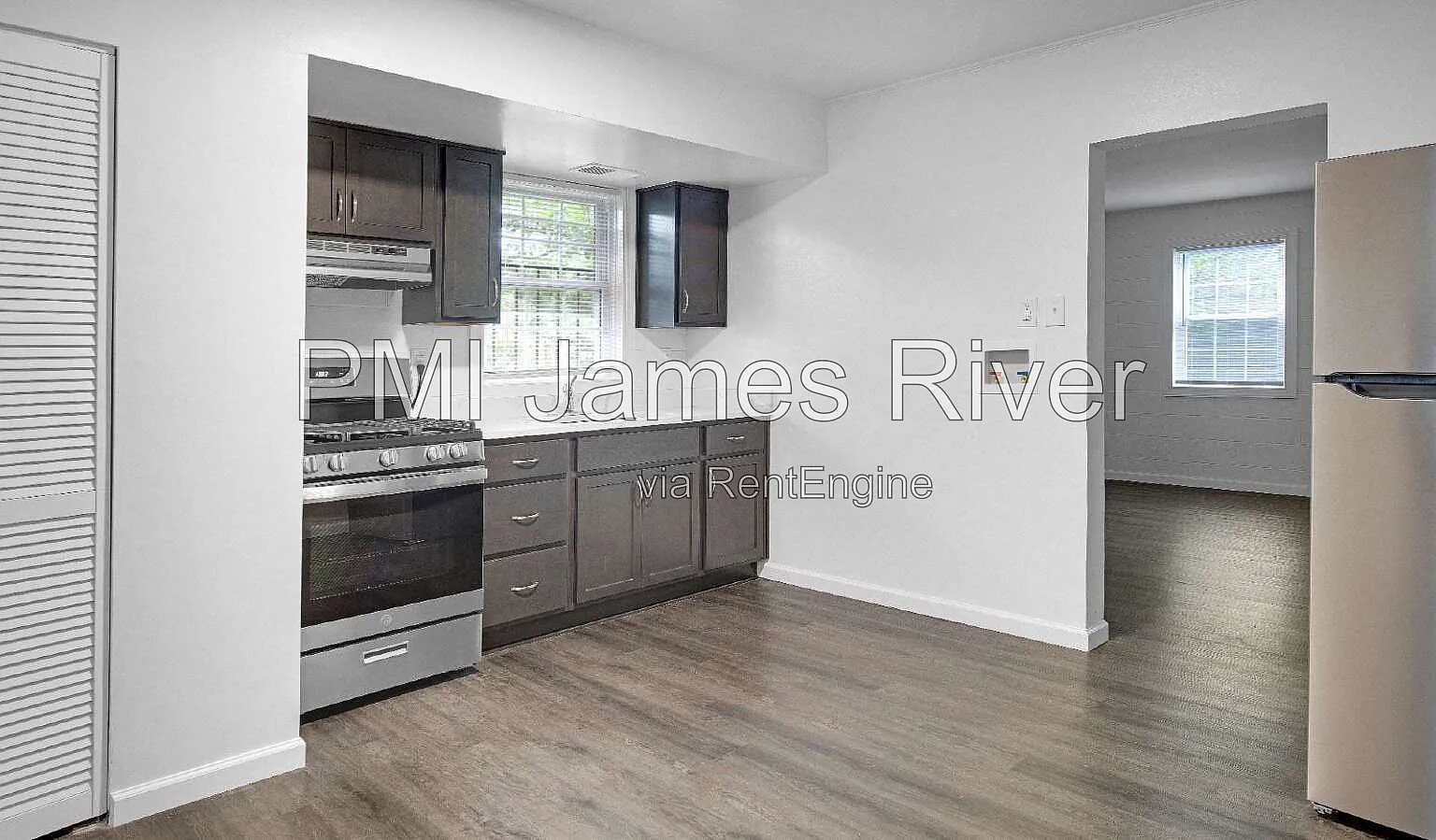 2 bed, 1.0 bath, 840 sqft, $1,490 — Photo 1