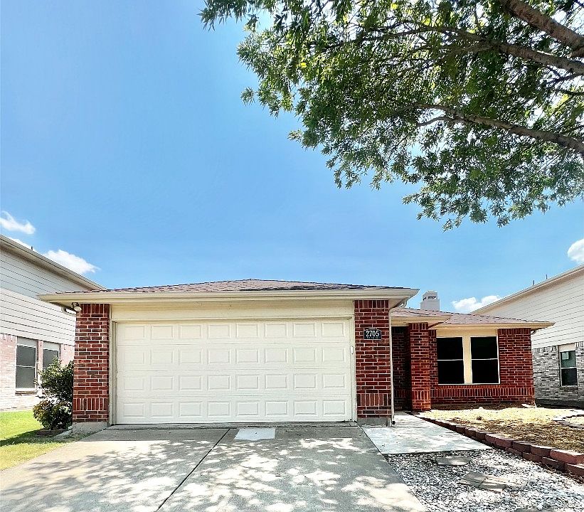 1st image of 2705 Bur Oak Dr