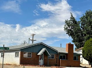 3911 Knollcrest Dr, Farmington, NM 87402