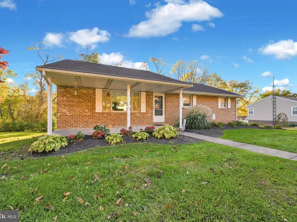 50 Susan Dr, Dallastown, PA 17313