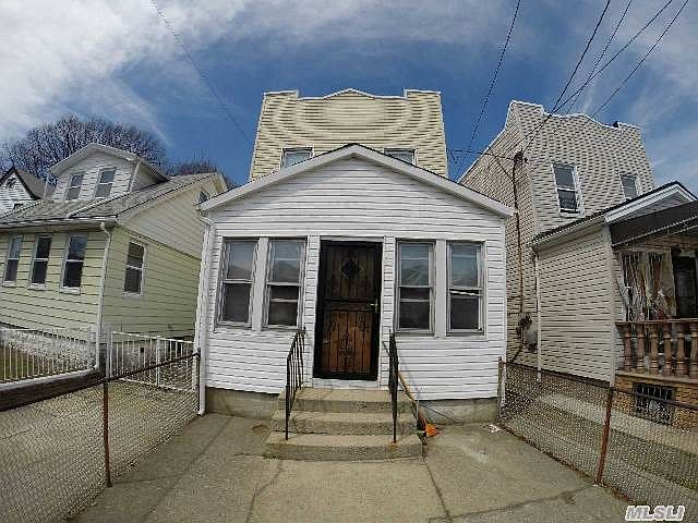 1st image of 14717 Foch Blvd