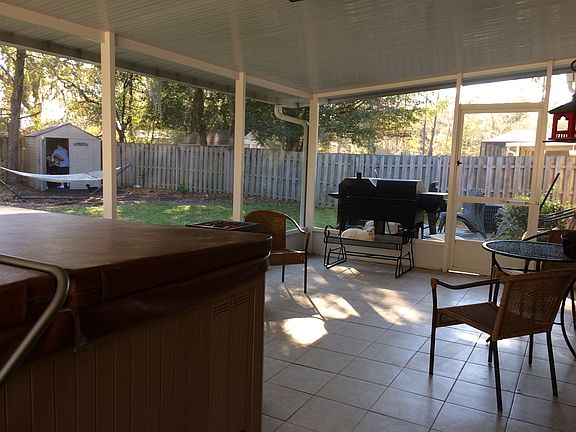 5th image of 5388 Hidden Gardens Dr