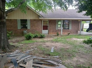 132 Carolyn Dr, Columbus, MS 39702