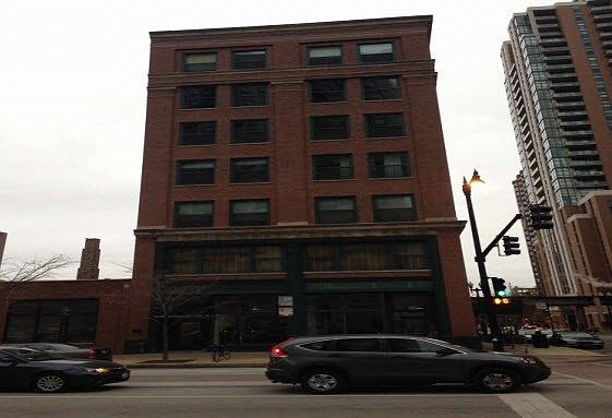 1st image of 900 S Wabash Ave APT 406