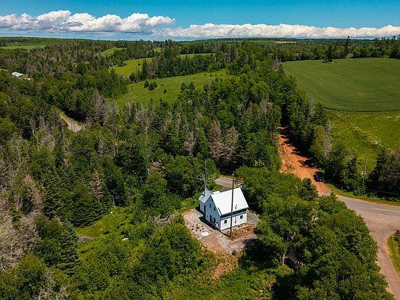 3rd image of 499 South Rd