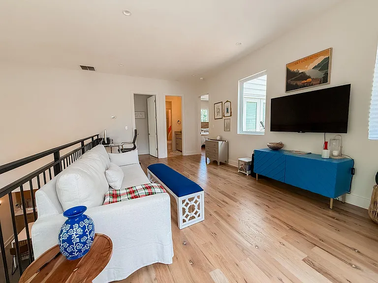 765 Carnes Station Cv — Photo 14