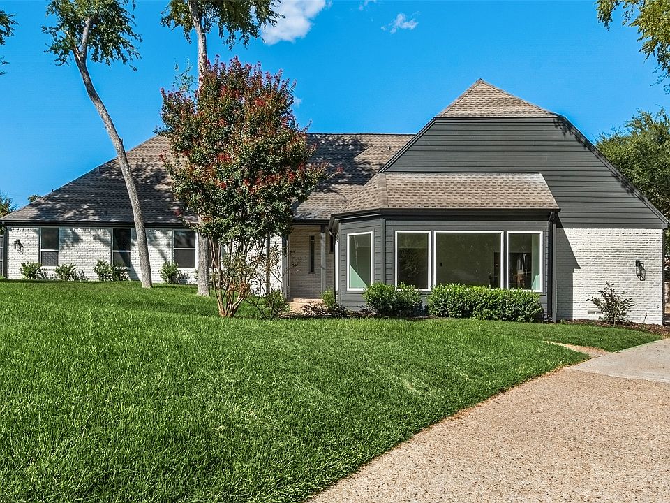 1st image of 10710 Royal Park Dr