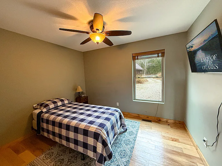 1730 Yacht Club Dr — Photo 3
