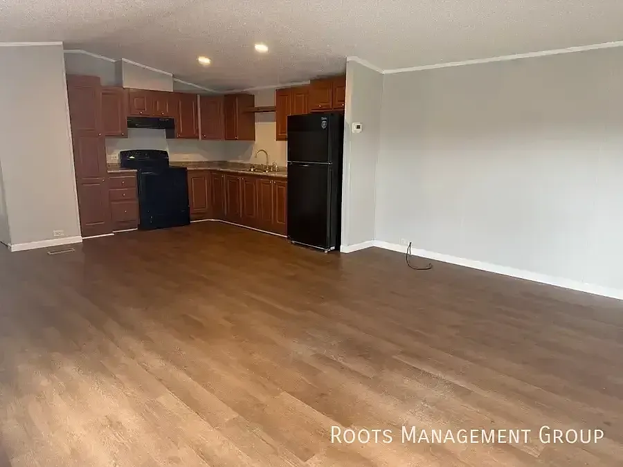3 Bed 2 Bath Home Available for Lease at Pineview MHC - Apply Now! — Photo 3