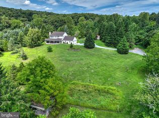 100 Eshelman Ln, Mohnton, PA 19540