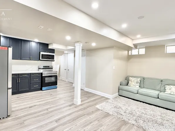 3 Christine Elliott Ave #2, Whitby, ON L1P 0B8