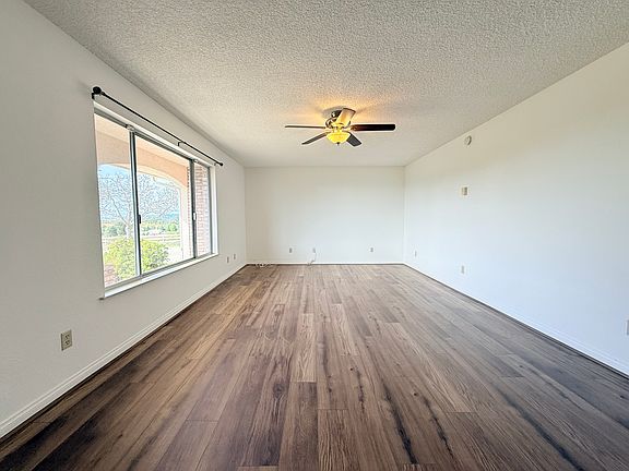 5th image of 575 Aloma Way