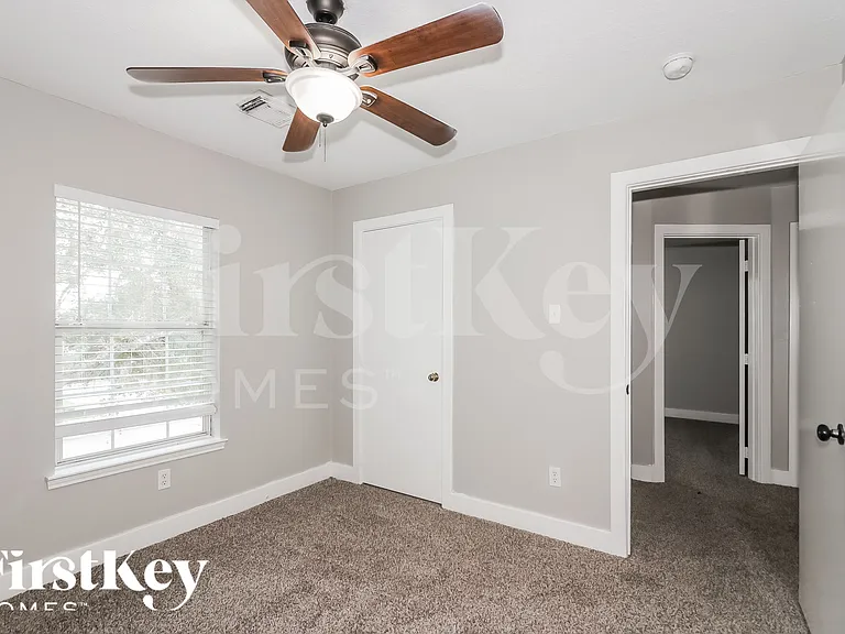 256 Rolling Brook Dr — Photo 13