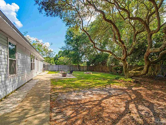4th image of 2724 Woodbury Ct