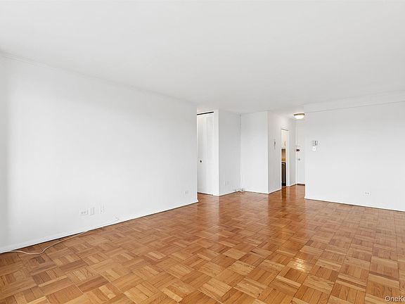 5th image of 1815 215th Street #6C
