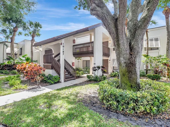 10187 Mangrove Drive #204, Boynton Beach, FL 33437