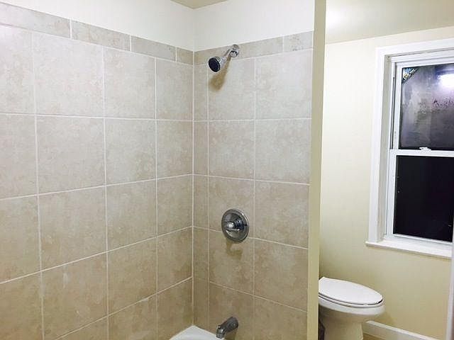 2nd image of 319 W 28th St