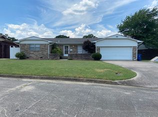 1709 Dave Dr, McAlester, OK 74501