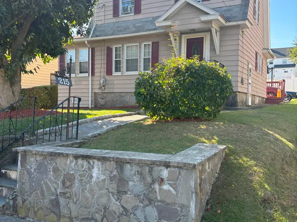 215 Summerfield Avenue, Bridgeport, CT 06610