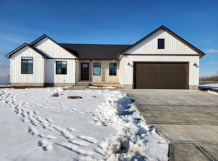 3525 Modesto Dr, Ammon, ID 83406