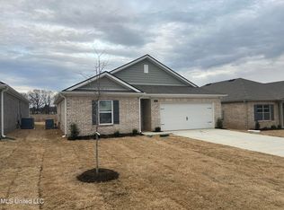 75 Silo Ln, Byhalia, MS 38611