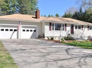 2 Sharon Rd, Windham, NH 03087
