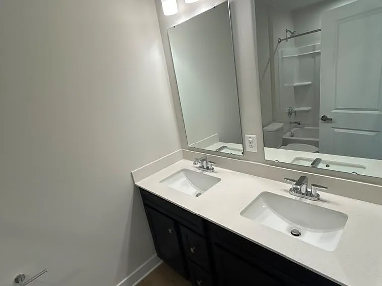 Double vanity guest bathroom
