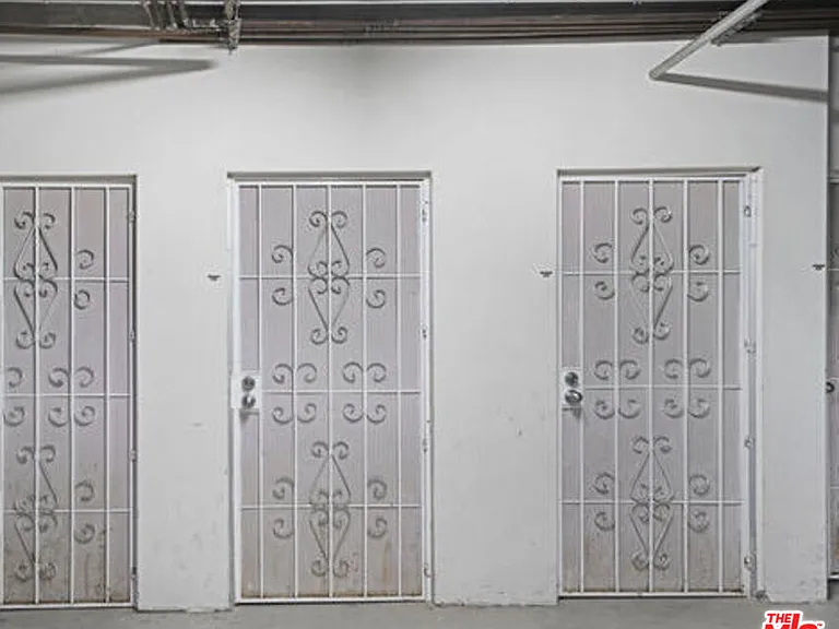 1325 Arizona Ave #201 — Photo 56