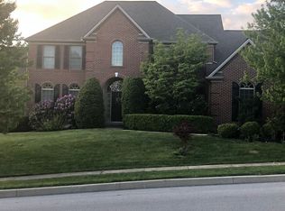 2790 Meadow Cross Way, York, PA 17402