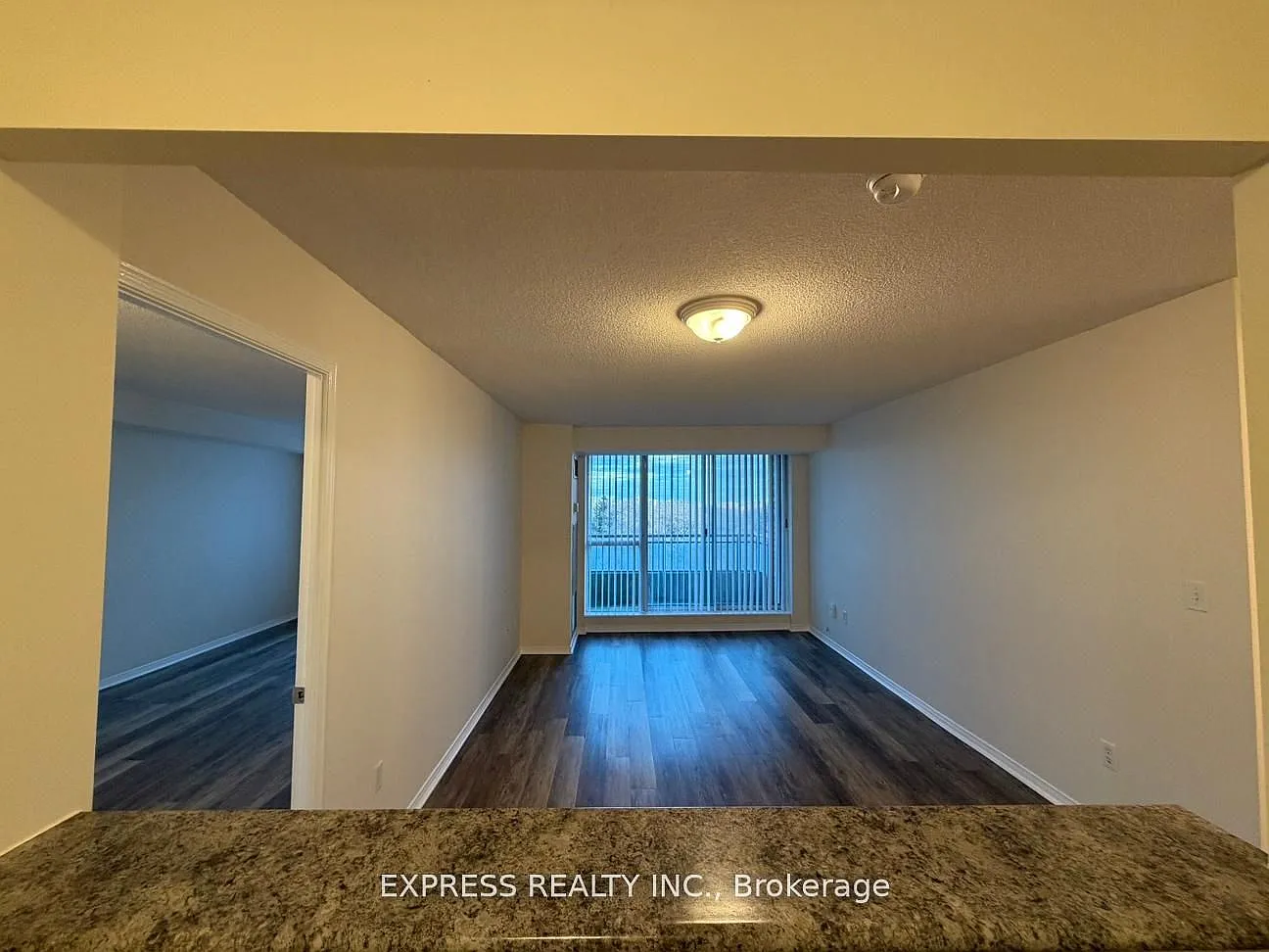 2 bed, $3,000 — Photo 4