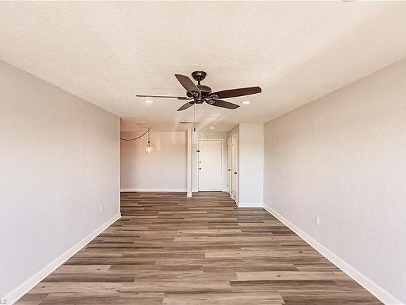4th image of 3704 Broadway APT 306
