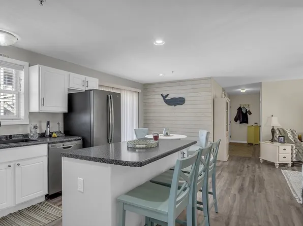 20 Cable Ave Unit 9, Salisbury, MA 01952