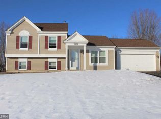 2439 King Ave E, Maplewood, MN 55119