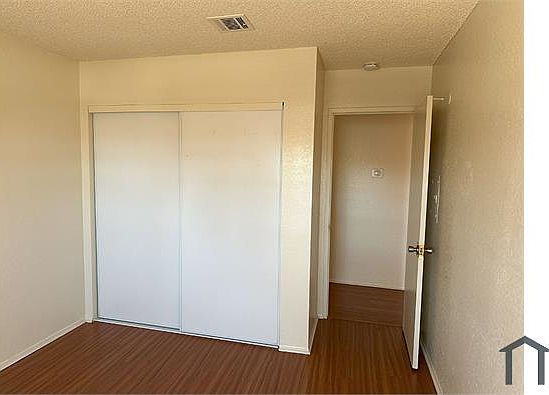 5th image of 215 E Avenue Q10 #8