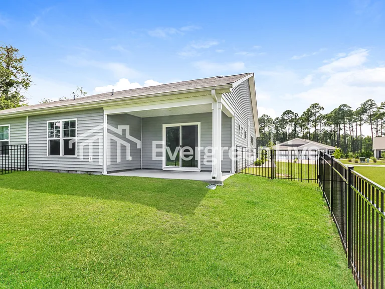 2244 Courtina Way — Photo 15