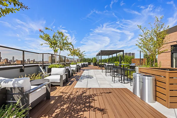 Rented by The Monterey | media 28