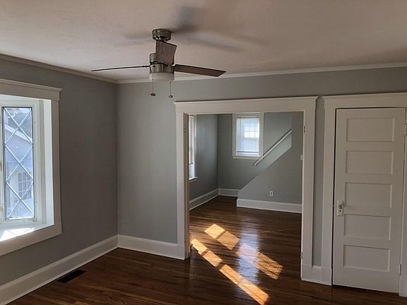 5th image of 23 Staten Rd