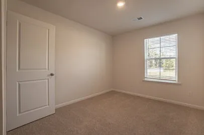 206 Wall St — Photo 11