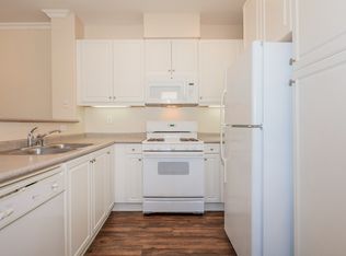 10942 Evening Creek Dr E APT 112, San Diego, CA 92128