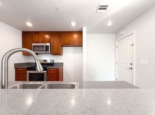18711 Sherman Way #406, Reseda, CA 91335