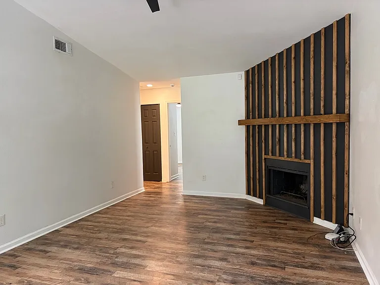 3158 Huttersfield Cir — Photo 5
