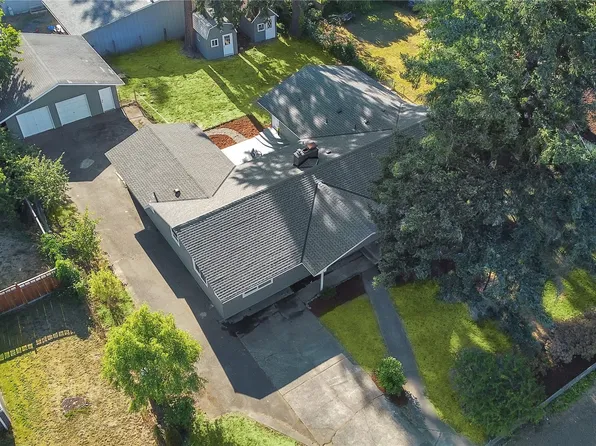 6812 51st Avenue E, Tacoma, WA 98443