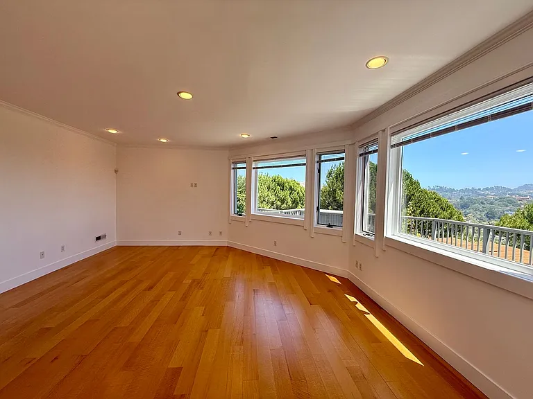 51 Via Los Altos — Photo 40