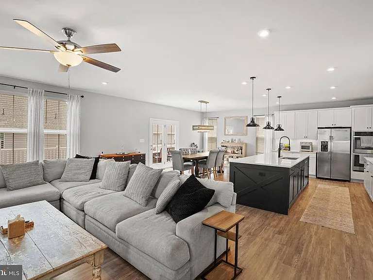 12405 Southington Dr — Photo 10